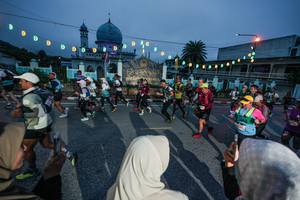 BIB: 
                            <button type="button" onclick="openModal(26232059)" class="btn btn-primary btn-sm float-right btn-popup" data-toggle="modal" data-target=".modal-high-quality">
                        <i class="fas fa-shopping-cart"></i> Add to Cart
                    </button>
                                            <button type="button" onclick="isThisMe(26232059, true)" class="btn btn-success btn-sm float-right btn-popup btn-isme hidden" data-toggle="tooltip" data-placement="bottom" title="นี่คือรูปของคุณใช่ไหม คลิกที่นี่เพื่อเอาเข้าอัลบั้ม">
                        <i class="fas fa-plus"></i> Add to album
                    </button>
                    <button type="button" onclick="isThisMe(26232059, false)" class="btn btn-warning btn-sm float-right btn-popup btn-isnotme hidden">
                        <i class="fas fa-ban"></i> Remove from album
                    </button>